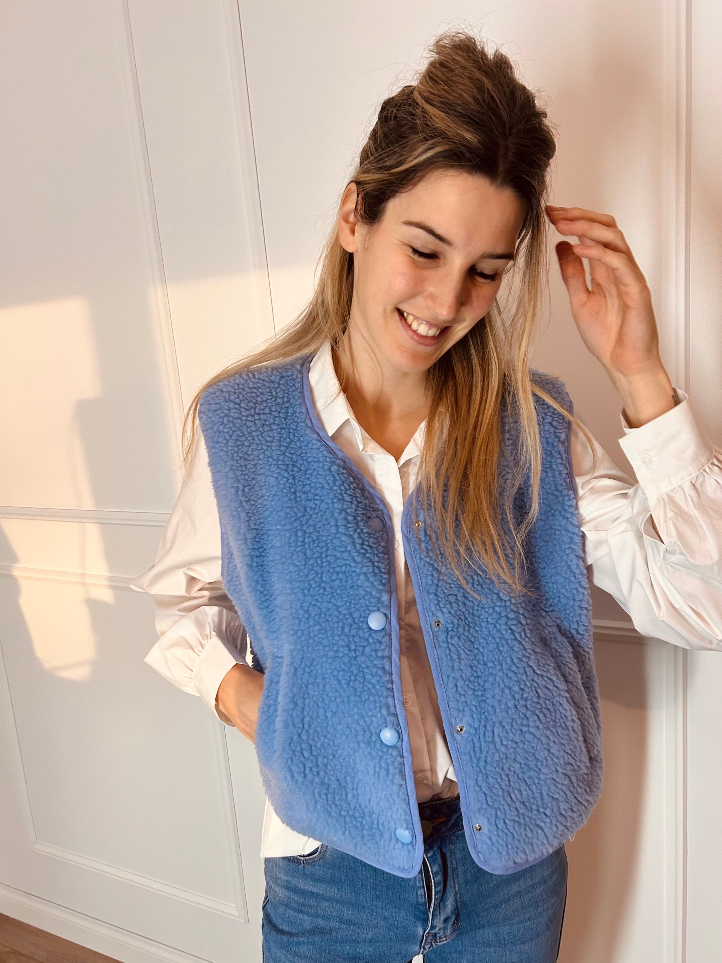 Teddy vest Essentiel blauw