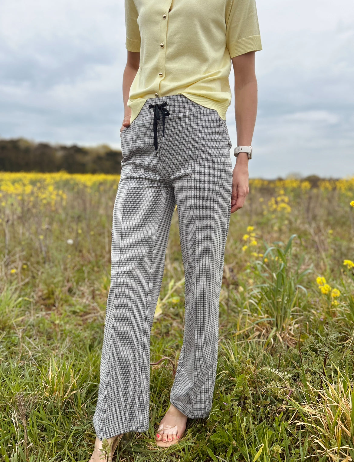 Yest broek Nayla essential
