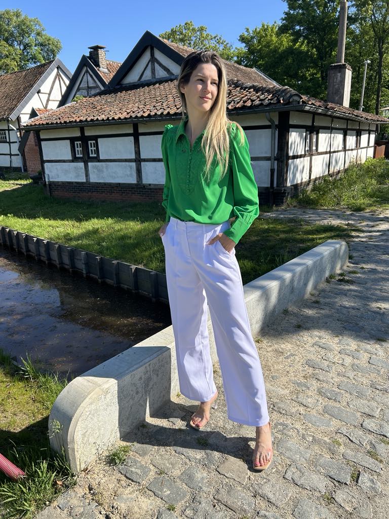 Broek Lidia
