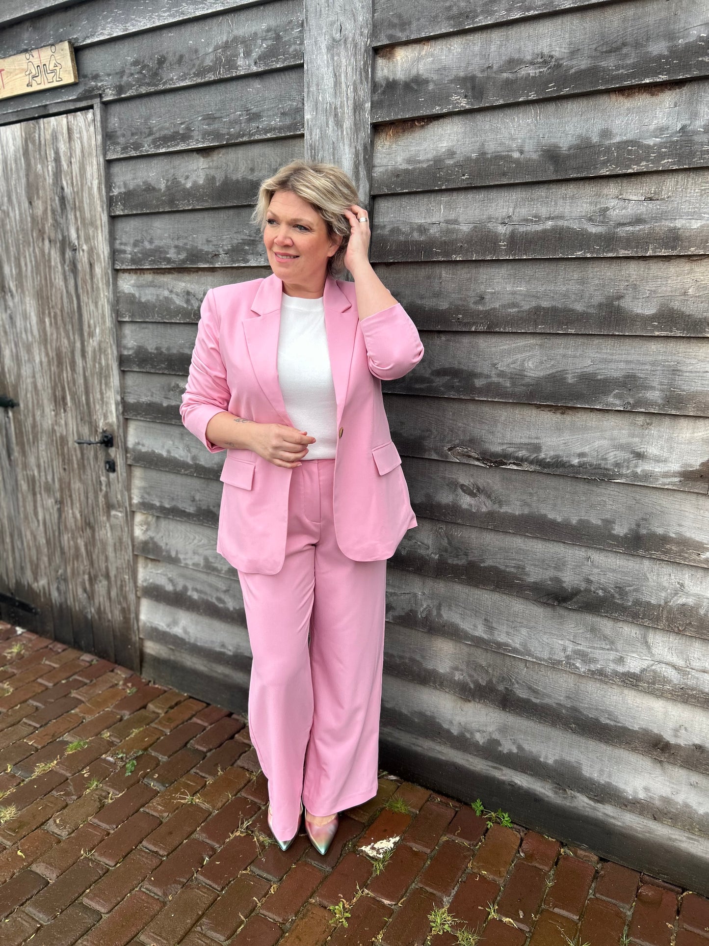 Base level Blazer Yella