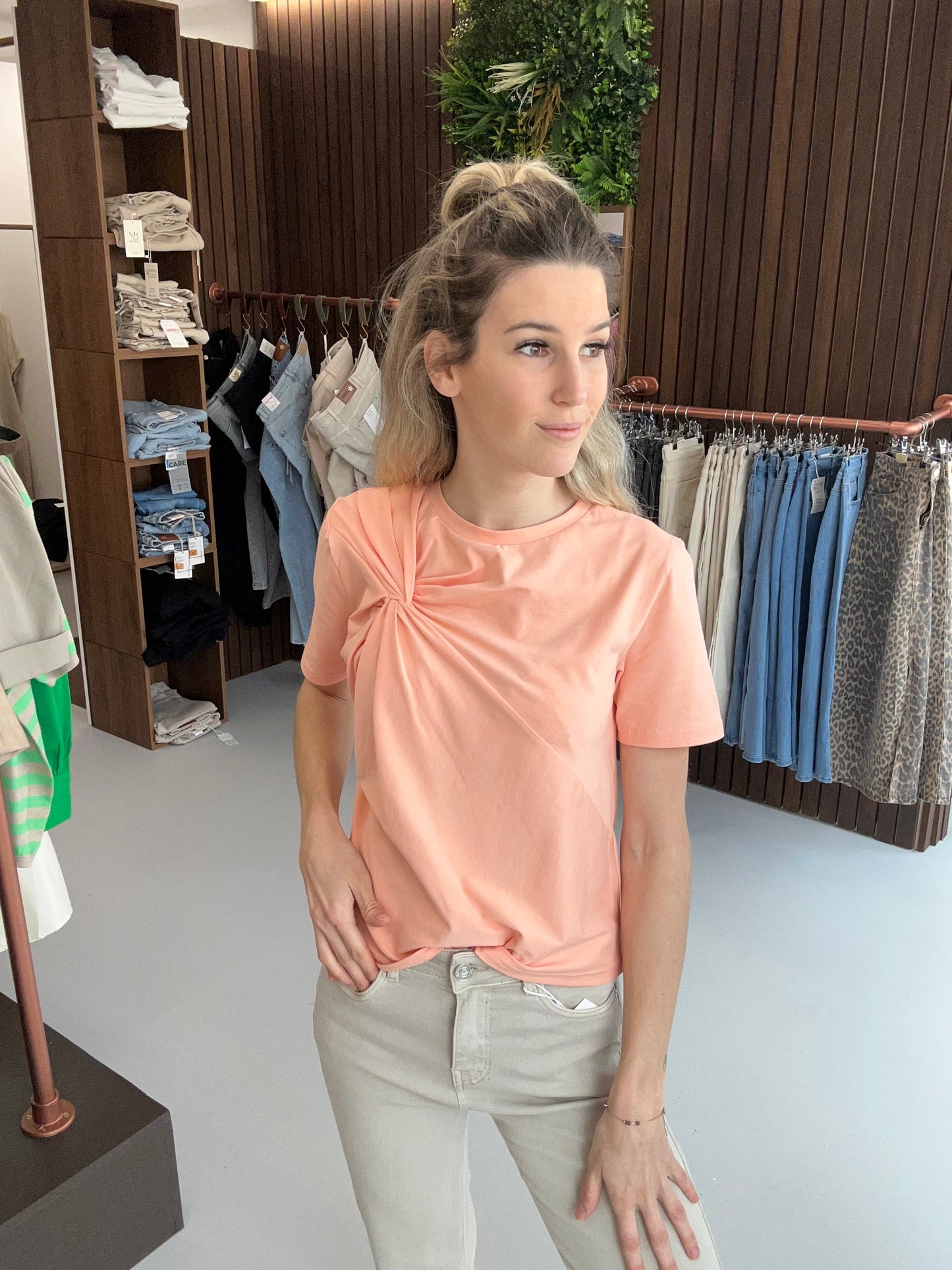 Eloise t-shirt peach Kaffe